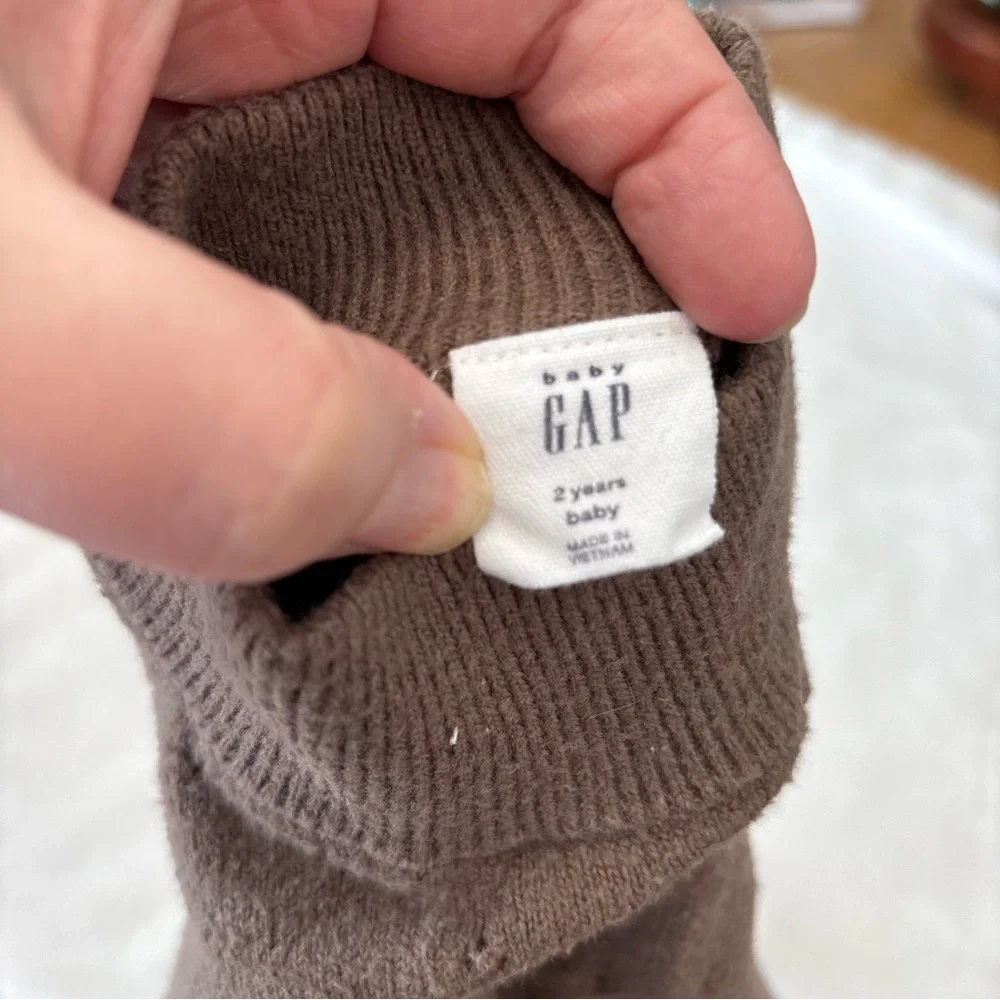 Baby GAP 2T brown CashSoft Pointelle Sweater cropped